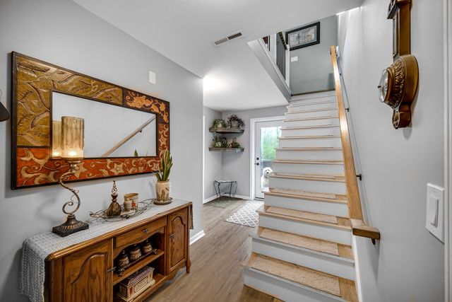 1399 E 950 N, Wheatfield, IN 46392