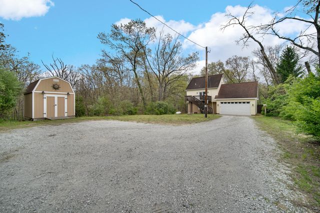 1399 E 950 N, Wheatfield, IN 46392