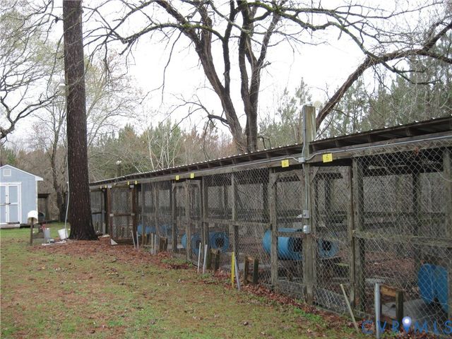 7001 Sturgeon Point Rd, Providence Forge, VA 23140