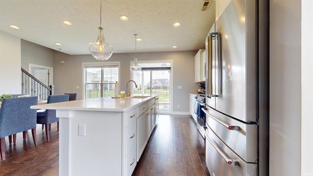 5645 Belmont Drive, Newburgh, IN 47630