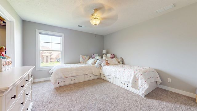 5645 Belmont Drive, Newburgh, IN 47630