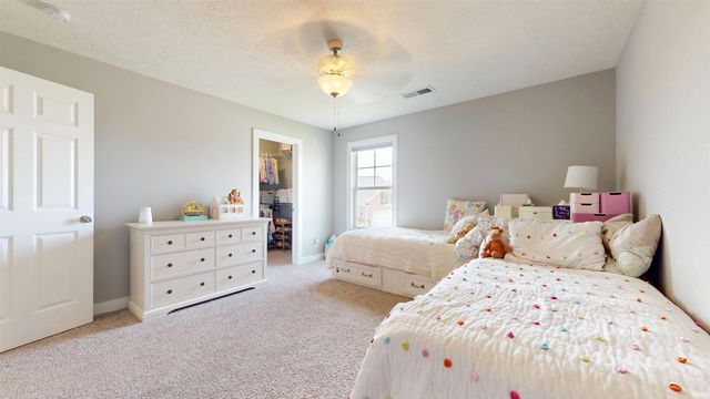 5645 Belmont Drive, Newburgh, IN 47630