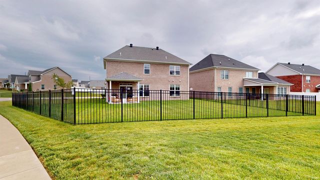 5645 Belmont Drive, Newburgh, IN 47630