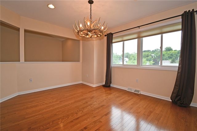 9503 Sundance Dr, South Fayette, PA 15017