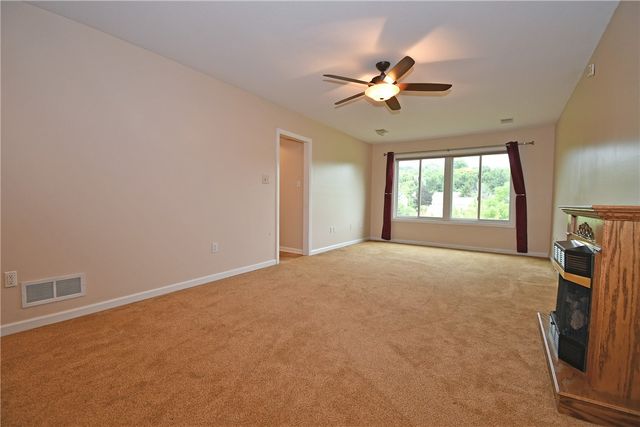 9503 Sundance Dr, South Fayette, PA 15017