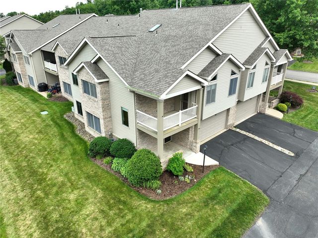 9503 Sundance Dr, South Fayette, PA 15017