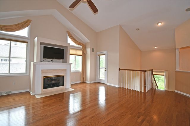 9503 Sundance Dr, South Fayette, PA 15017