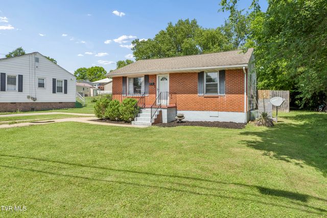 318 Clark Street, Johnson City, TN 37604
