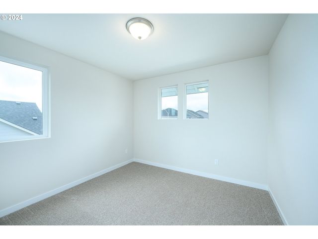 1340 S 32nd Ave Lot 758, Cornelius, OR 97113