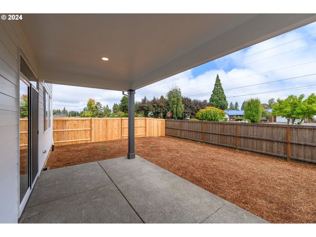 1340 S 32nd Ave Lot 758, Cornelius, OR 97113