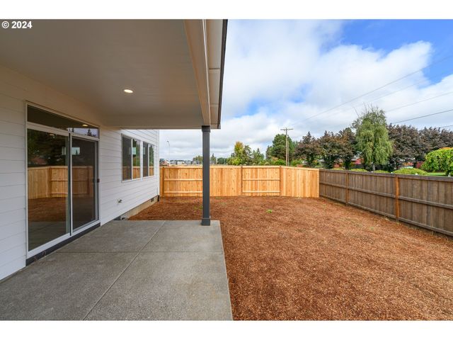 1340 S 32nd Ave Lot 758, Cornelius, OR 97113