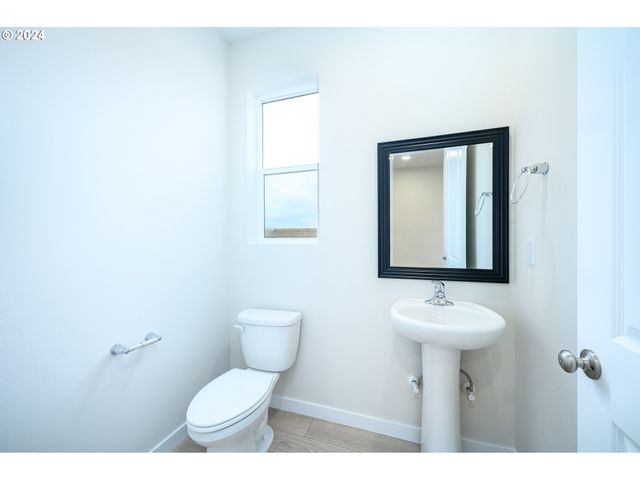 1340 S 32nd Ave Lot 758, Cornelius, OR 97113