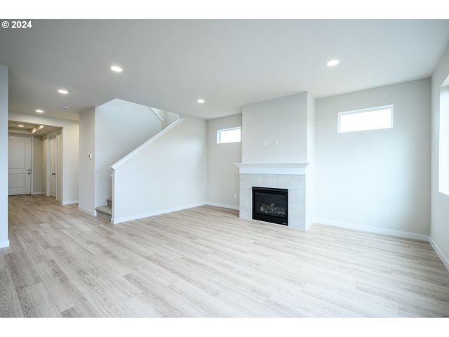 1340 S 32nd Ave Lot 758, Cornelius, OR 97113