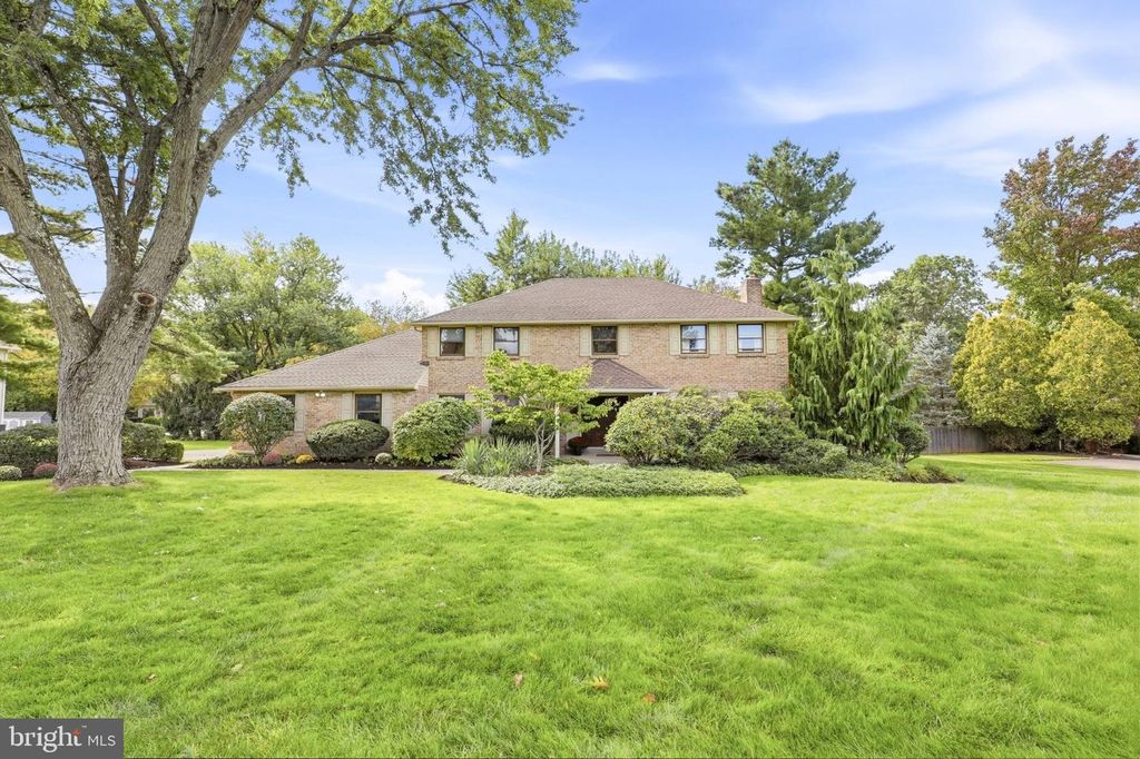 1711 CLINTON DR #, Ambler, PA 19002 — exterior