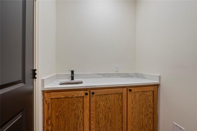 15226 Water Oak Way, Santa Fe, TX 77517