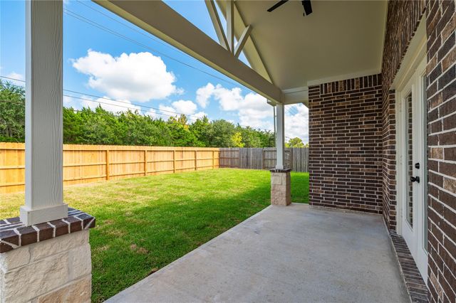 15226 Water Oak Way, Santa Fe, TX 77517