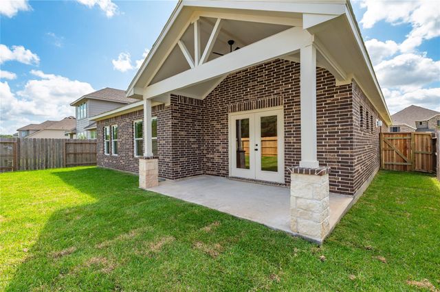 15226 Water Oak Way, Santa Fe, TX 77517