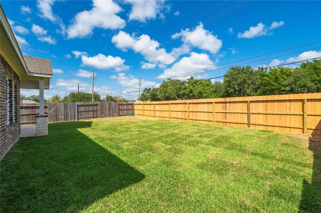 15226 Water Oak Way, Santa Fe, TX 77517