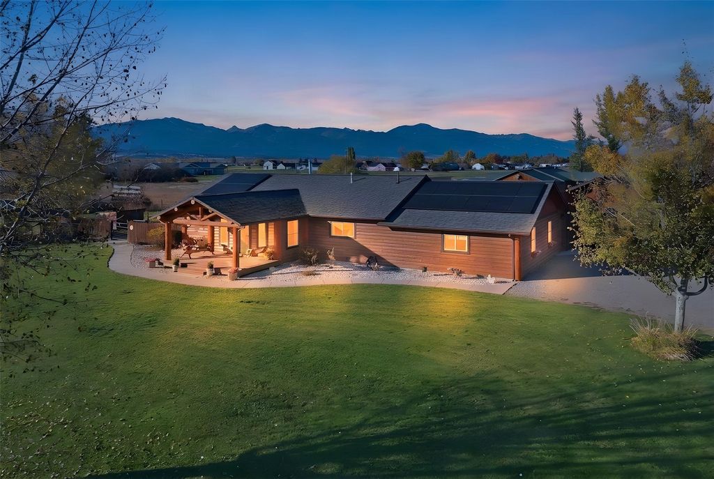 344 Harold Lane, Corvallis, MT 59828 photo 2