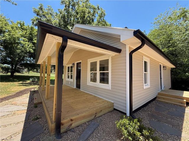 245 Friendly Grove Church Road, Millers Creek, NC 28651