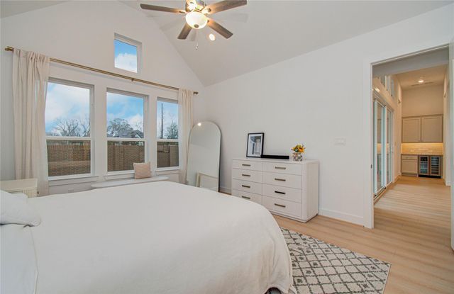 1310 Timber Shores Drive, Missouri City, TX 77459