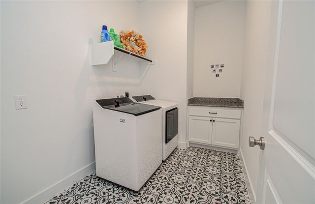 1310 Timber Shores Drive, Missouri City, TX 77459