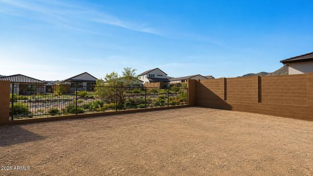 21297 W EDGEMONT Avenue, Buckeye, AZ 85396