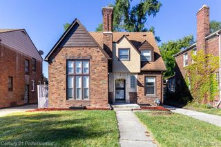 9357 Piedmont Street, Detroit, MI 48228