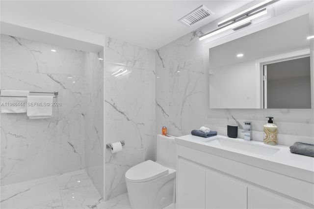 1247 Jackson St, Hollywood, FL 33019