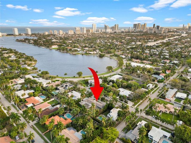 1247 Jackson St, Hollywood, FL 33019