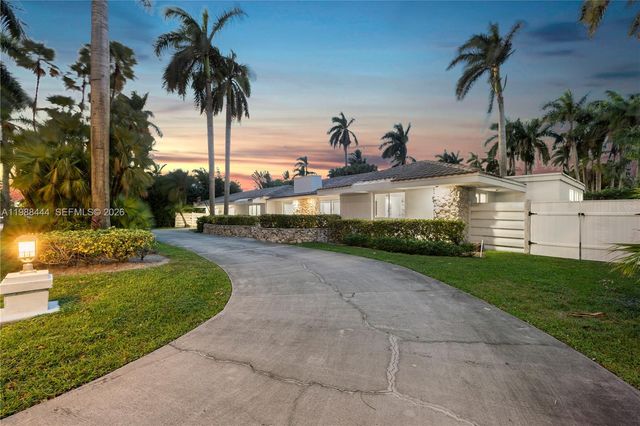 1247 Jackson St, Hollywood, FL 33019