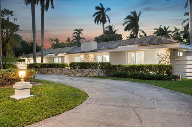 1247 Jackson St, Hollywood, FL 33019