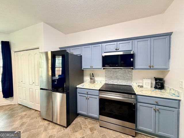 147 Jenny Road, Grantville, GA 30220