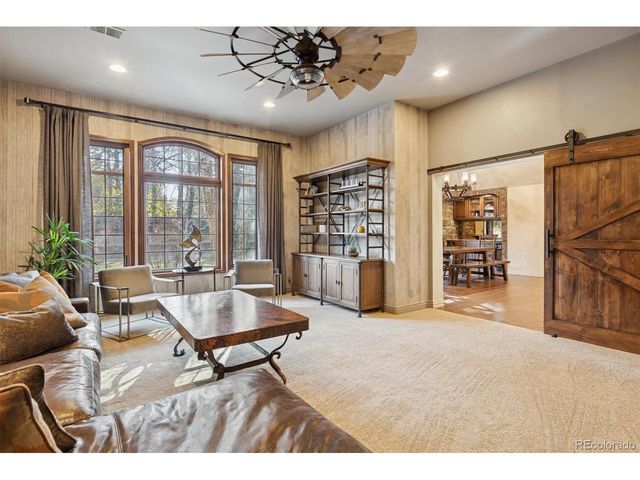 42 Sunset Dr, Englewood, CO 80113