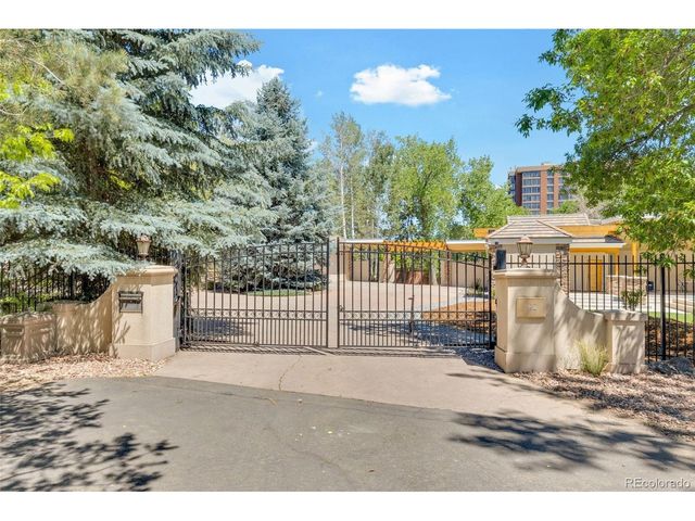 42 Sunset Dr, Englewood, CO 80113
