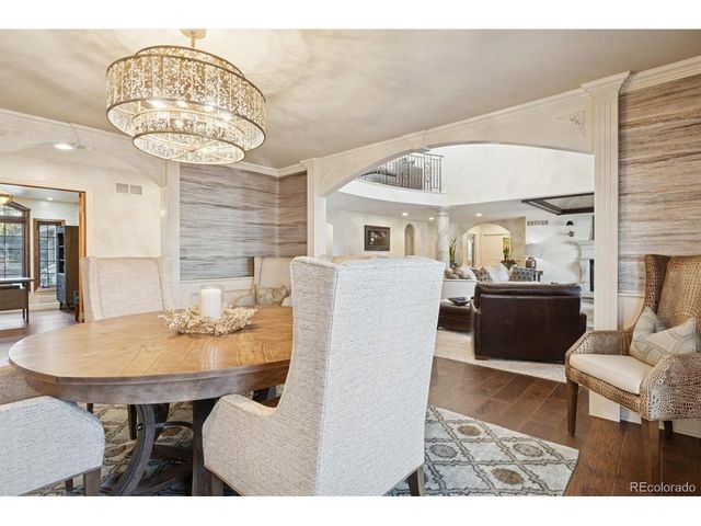 42 Sunset Dr, Englewood, CO 80113