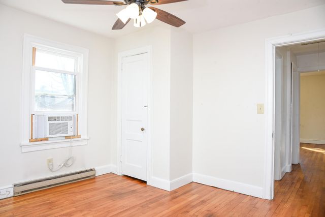 2427 Ravenwood AVE, Roanoke, VA 24012