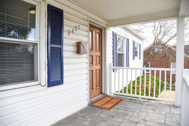 2427 Ravenwood AVE, Roanoke, VA 24012