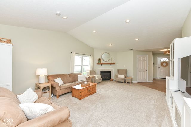 1314 Blue Ridge Lane, Brownsburg, IN 46112