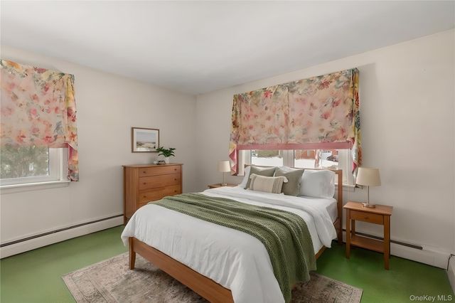 890 Thompson Drive, Bay Shore, NY 11706