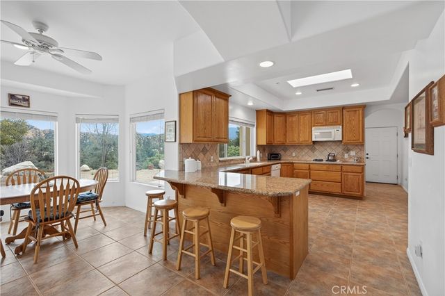 29499 Hwy 33, Maricopa, CA 93252