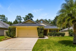 495 APPLE CREEK Drive, Jacksonville, FL 32218