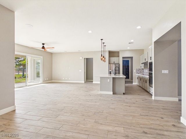 4772 South East Argent Hills Avenue, Pahrump, NV 89061