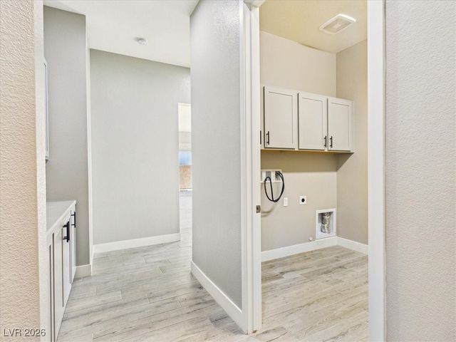 4772 South East Argent Hills Avenue, Pahrump, NV 89061