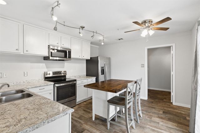 144 Jefferson Drive, Venus, TX 76084