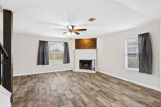 144 Jefferson Drive, Venus, TX 76084