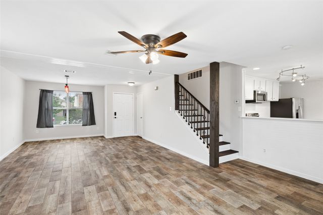 144 Jefferson Drive, Venus, TX 76084