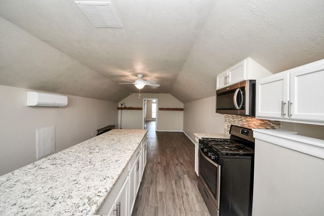 2009 Amado Lane, League City, TX 77573