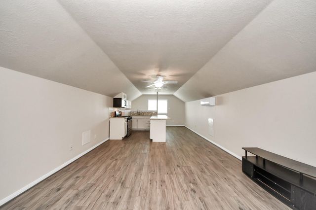 2009 Amado Lane, League City, TX 77573