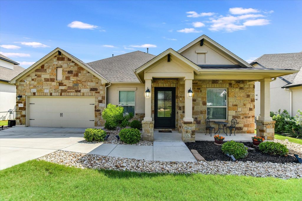19440 Serenity LN, Lago Vista, TX 78645